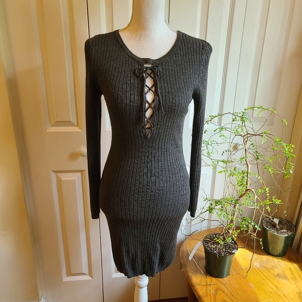 Woman Long sleeve knitted dress 👗